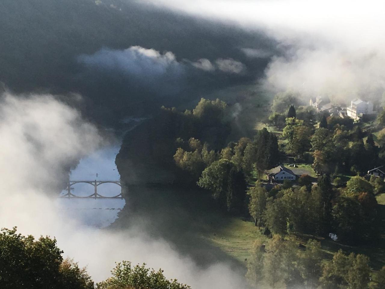 La Petite Passerelle A Mouzaive فريسه - سور - سيمويس المظهر الخارجي الصورة